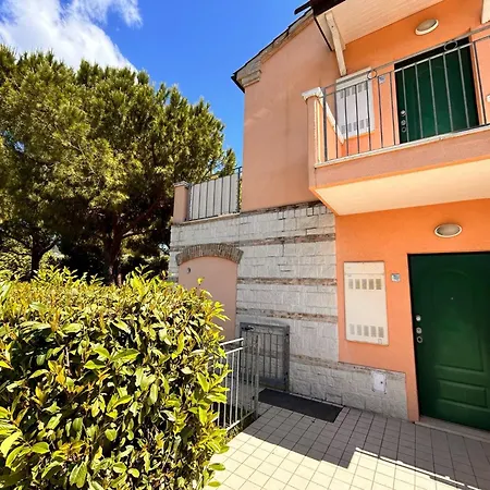 Bilocale Leonardo A Sirolo, Con Giardino A Due Passi Dal Centro Apartamento *
