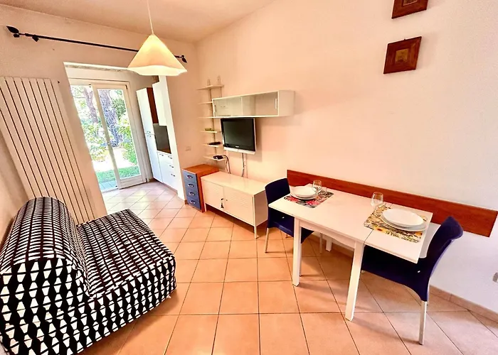 Bilocale Leonardo A Sirolo, Con Giardino A Due Passi Dal Centro Appartement Sirolo